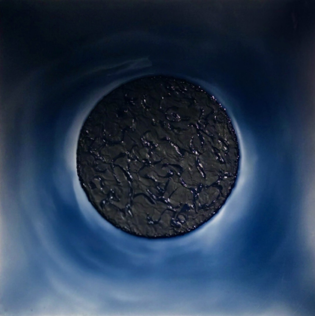 Eclissi — opera in resina, 80x80 cm